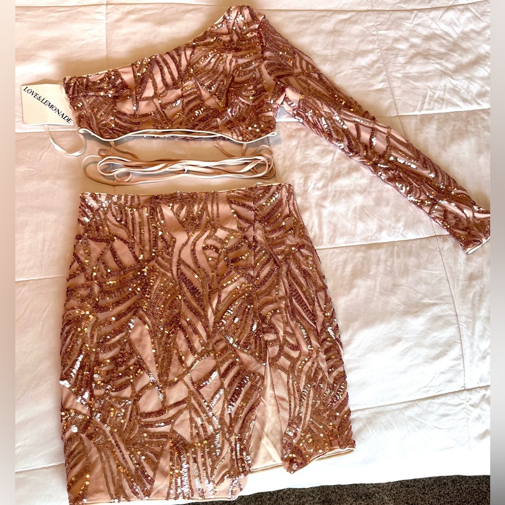 Rose Gold 2-Piece Sequin Set (New w/ Tags)